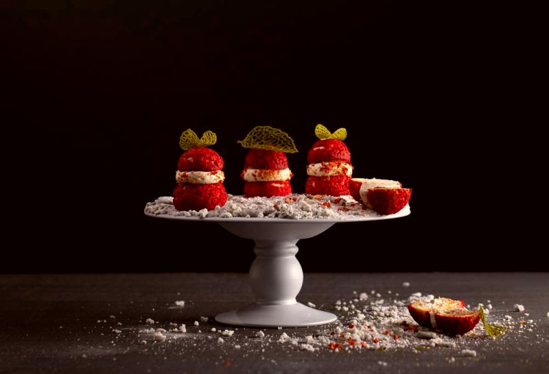 Red velvet, finished and plated