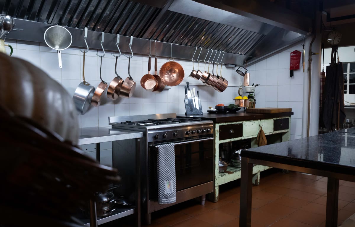 The studio kitchen, before a session starts
